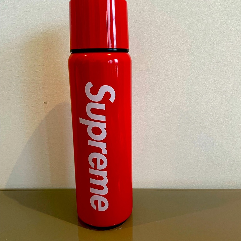 Supreme thermos